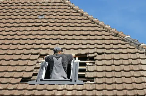 Pose de velux - Parentignat